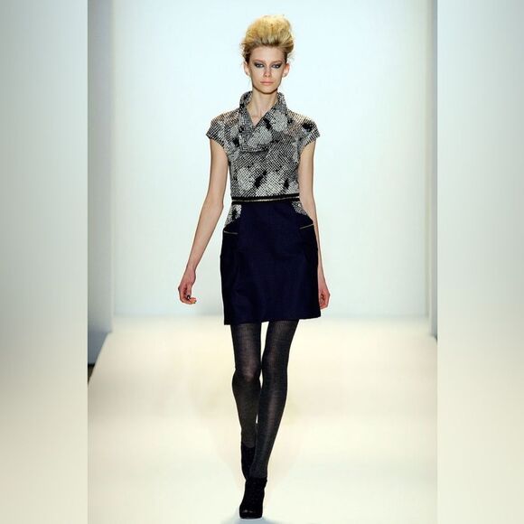 Lela Rose Pebble Print Mixed Media Mini Dress 2 - Picture 1 of 15